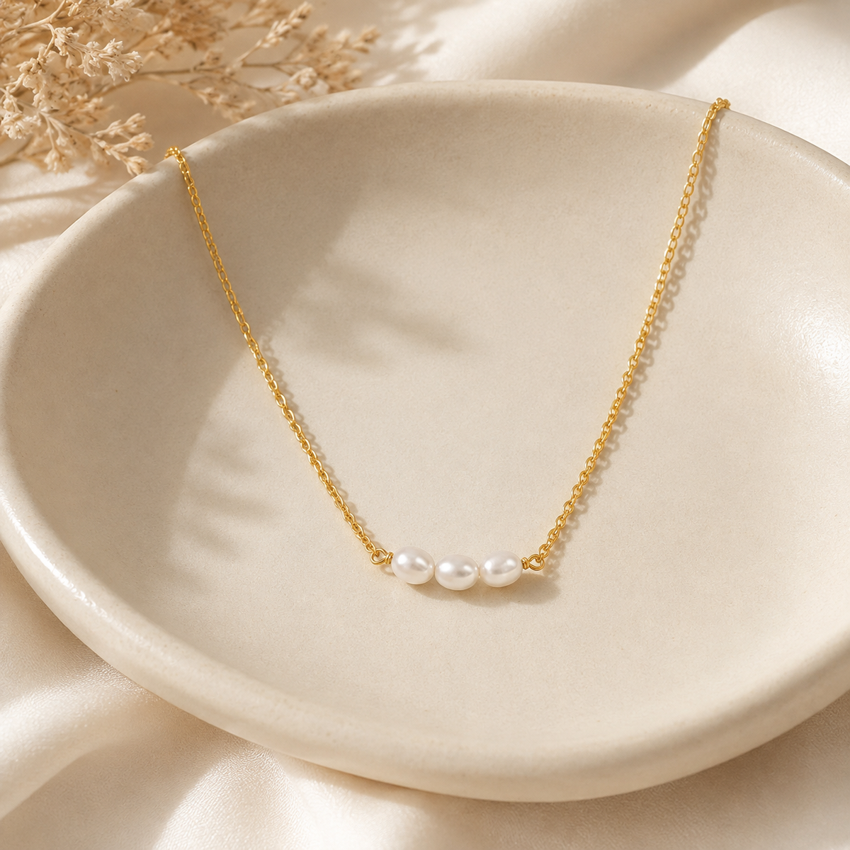 Classic Pearl Choker Necklace