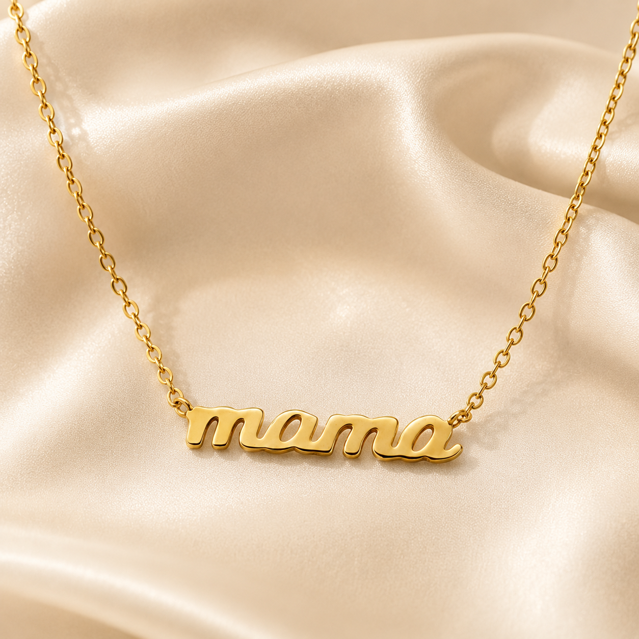 Classic MAMA Letter Necklace