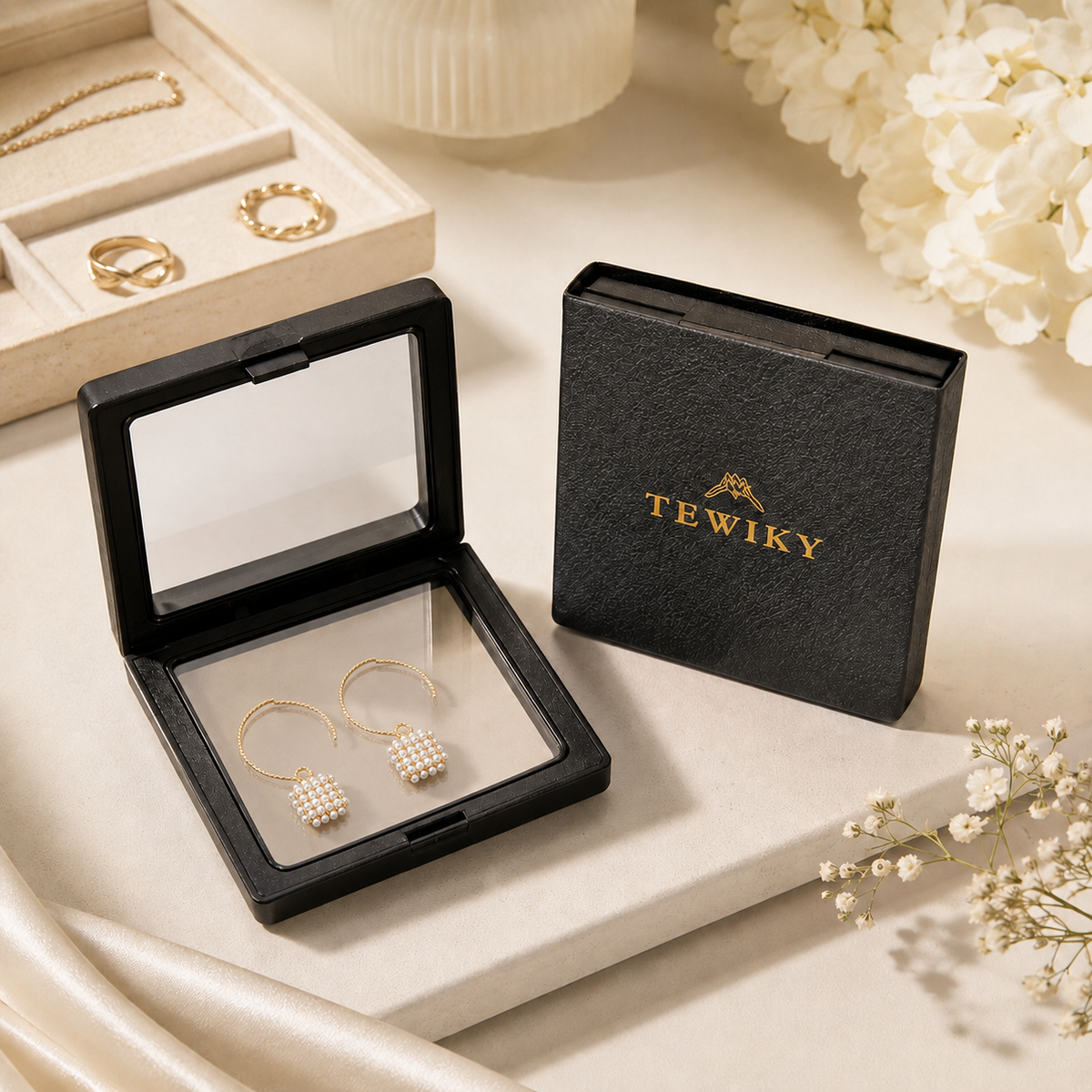Lantern Pearl Hoop Earrings