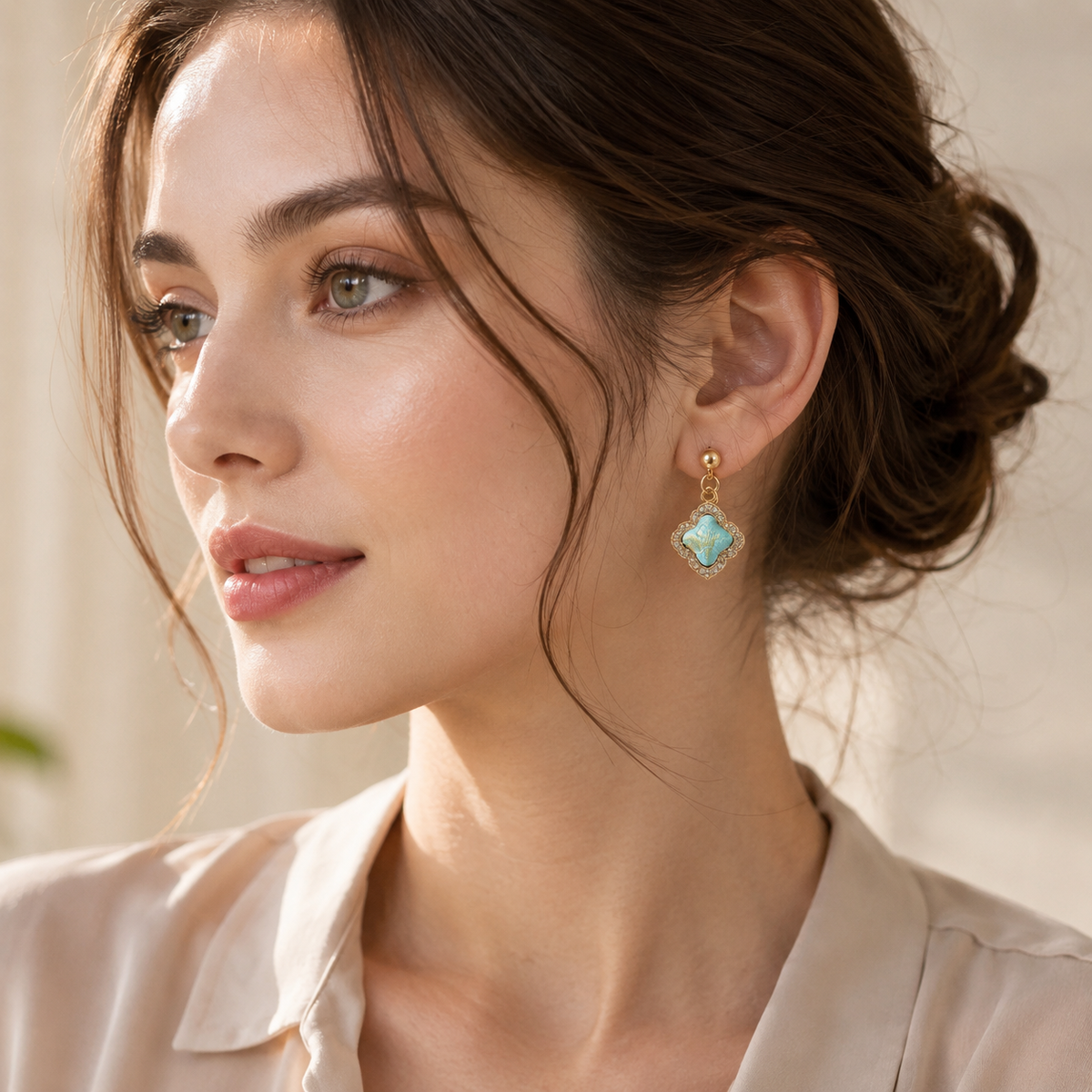 Cyan Clover Rhombus Earrings