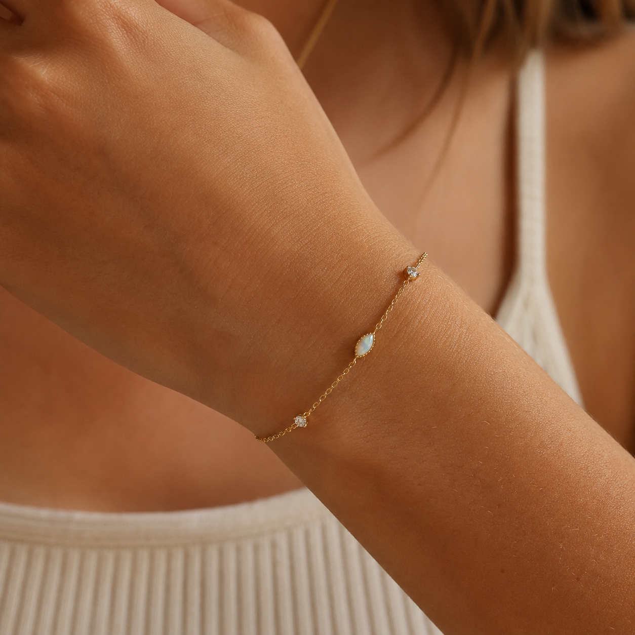 Delicate Opal Station Bracet