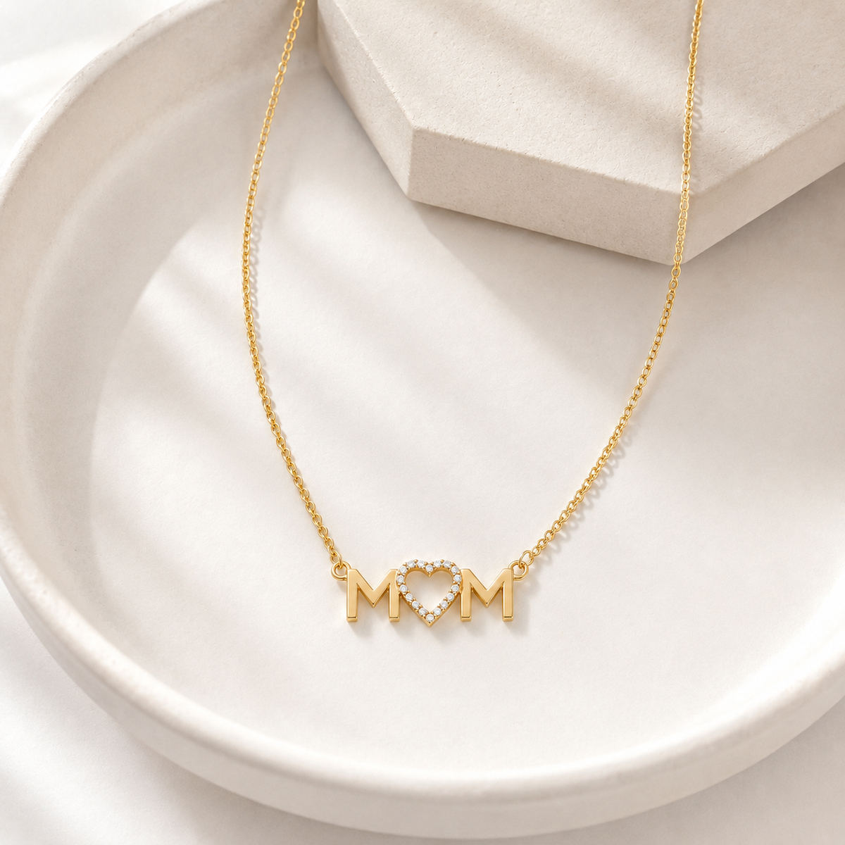 Mom Heart Pendant Necklace