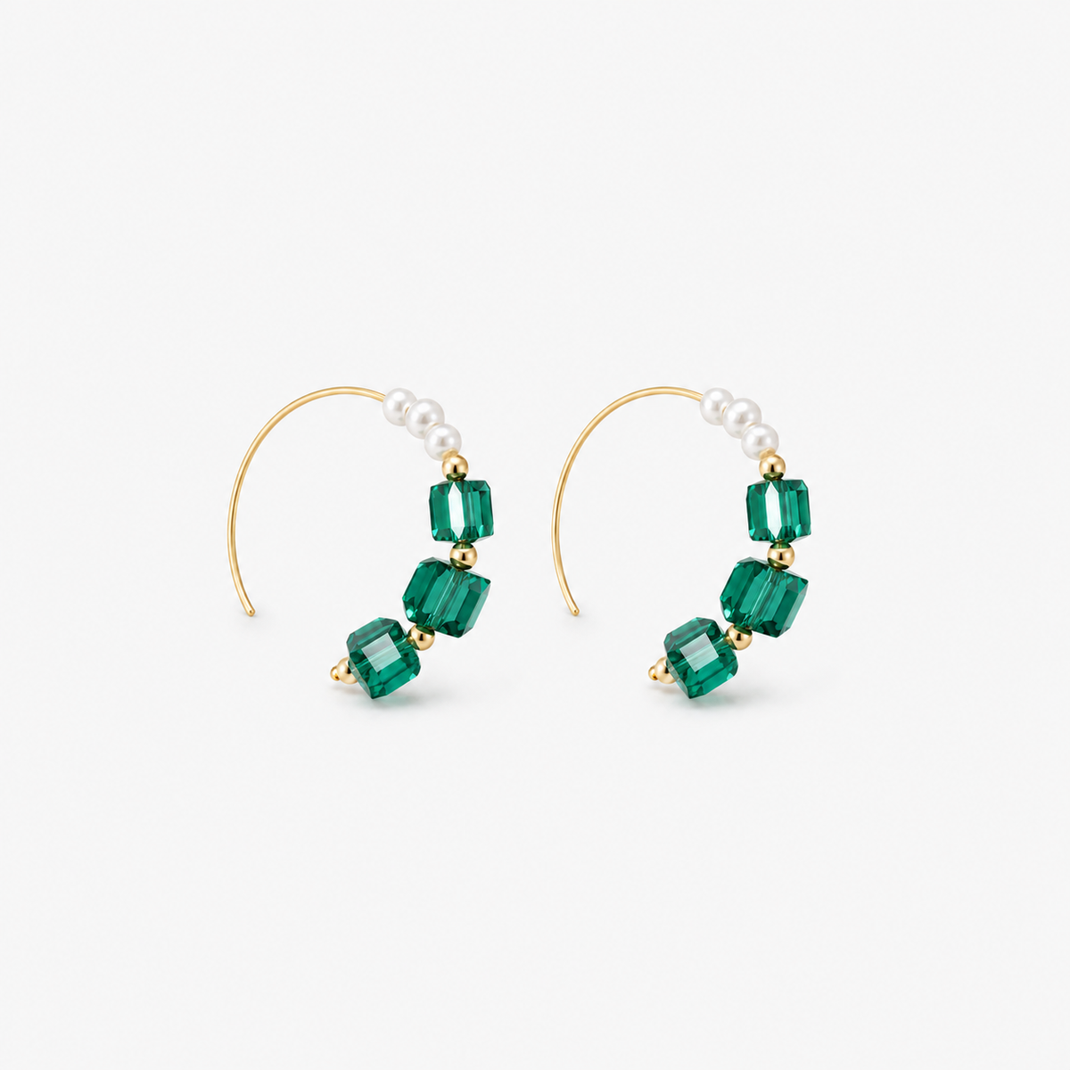 Green Sugar‑Cube Sparkling Natural Pearl Earrings