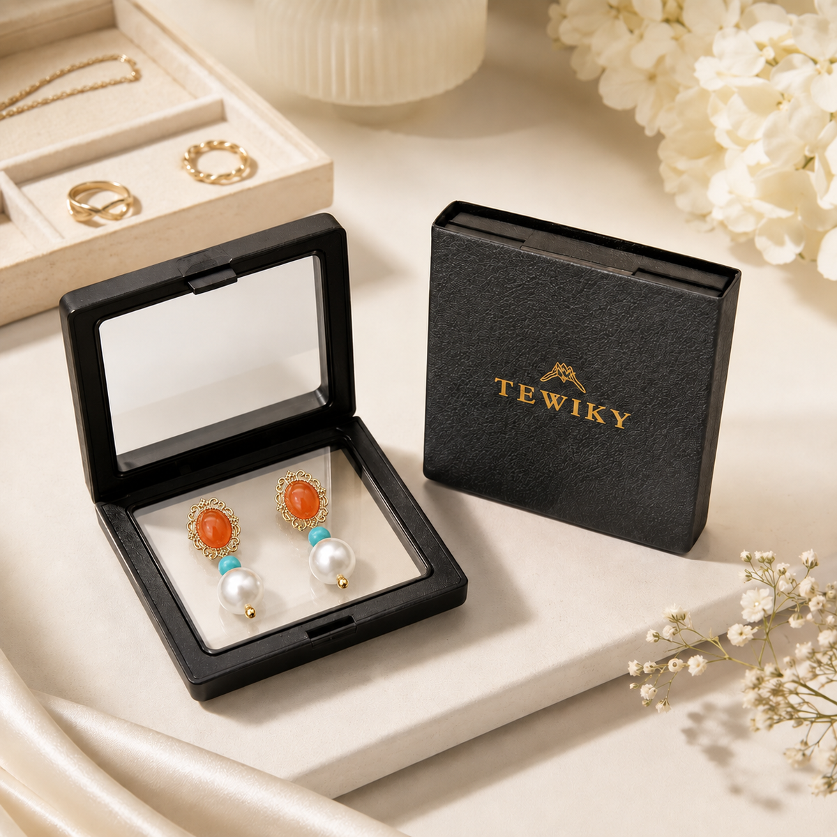 Vintage Pearl Stud Earrings