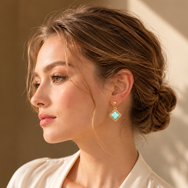 Cyan Clover Rhombus Earrings