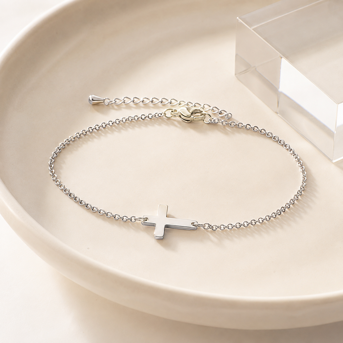 Simple Cross Bracelet