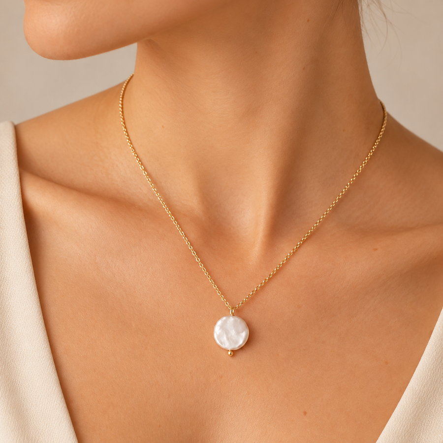 Circle Pearl Necklace