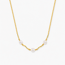 Pearl Bar Choker Necklace