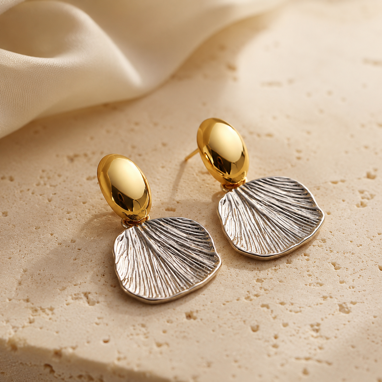 Flower Shell Stud Earrings