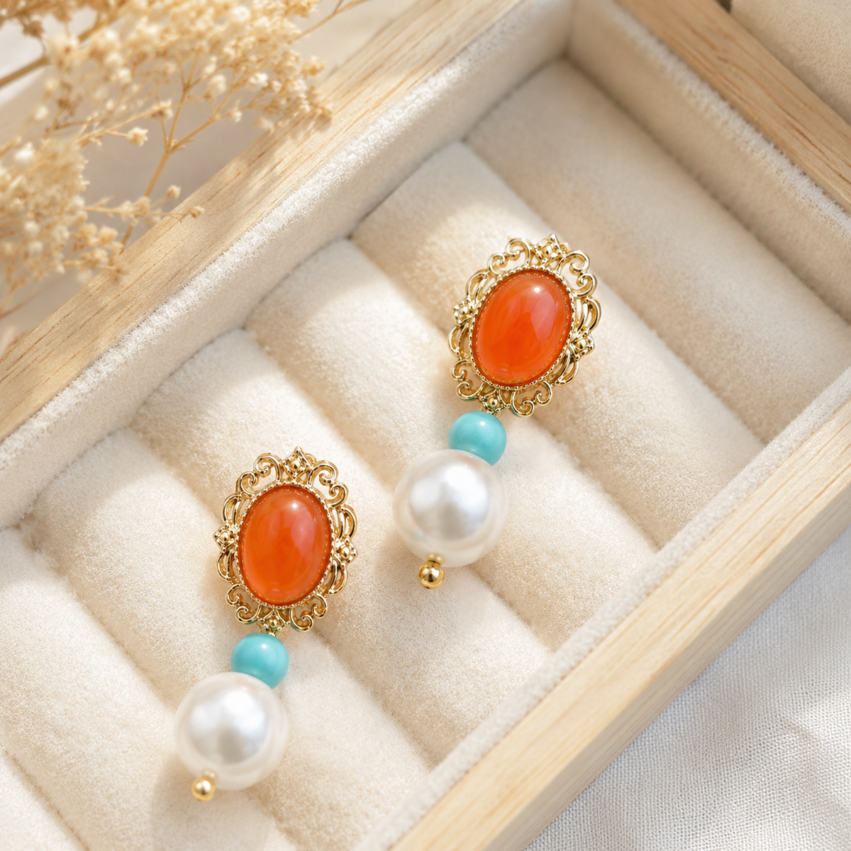Vintage Pearl Stud Earrings