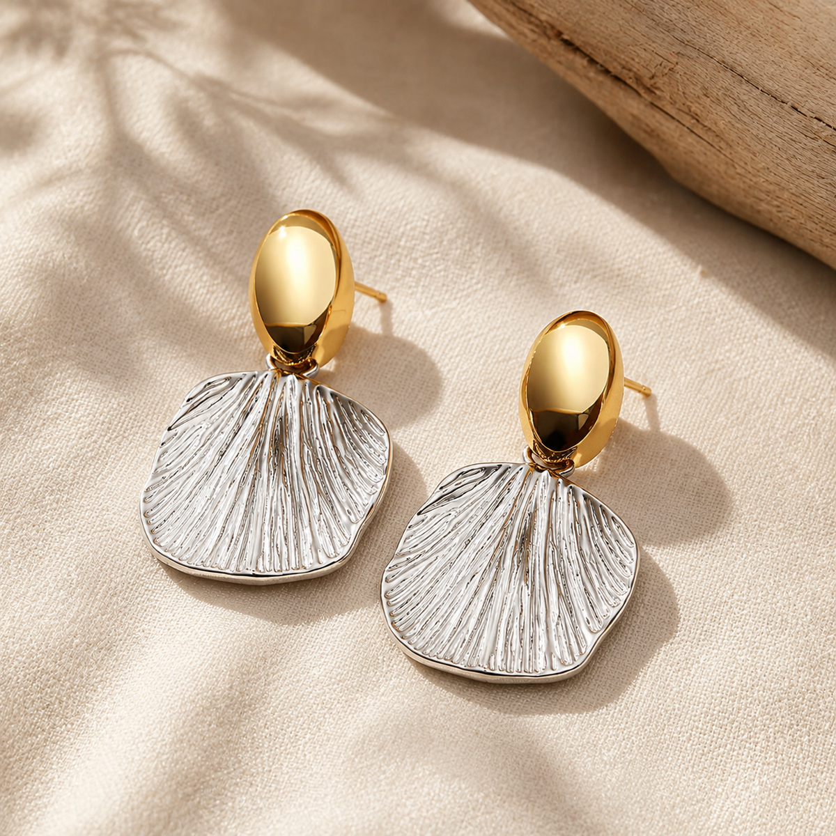 Flower Shell Stud Earrings