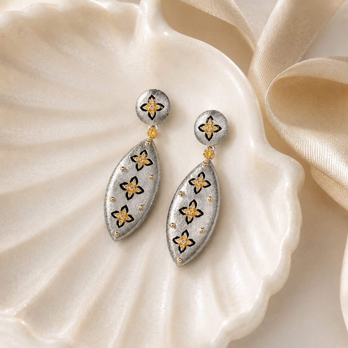 Clover Rhinestone Stud Earrings