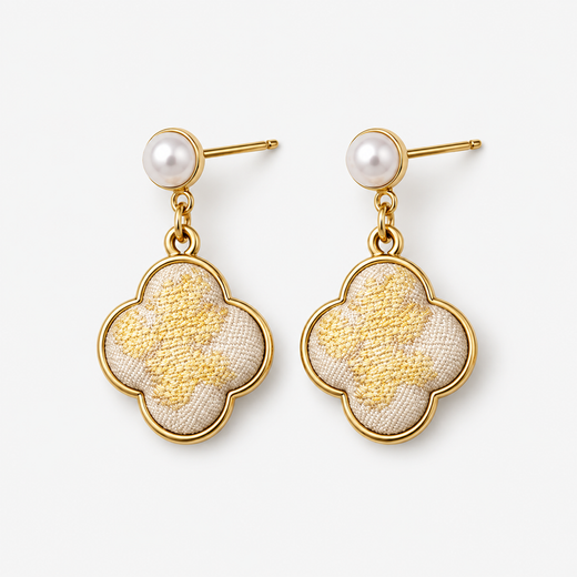 Brocade Clover Pearl Earrings
