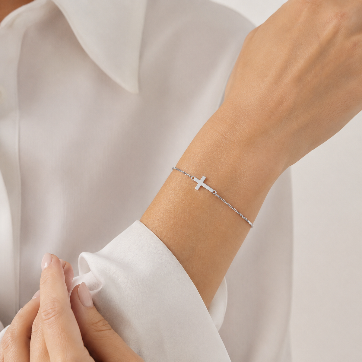 Simple Cross Bracelet