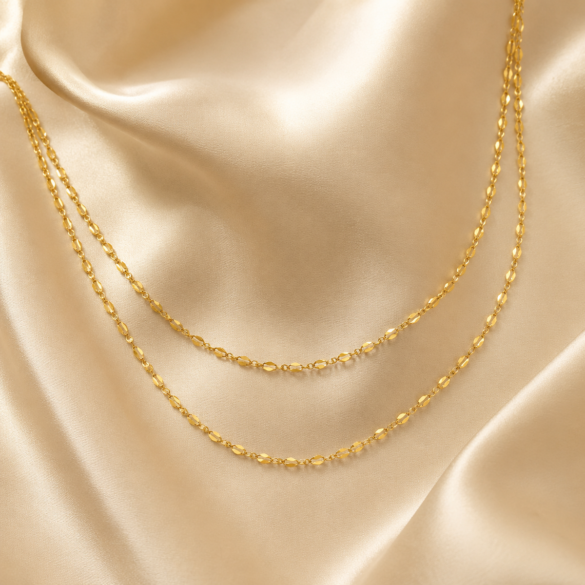 Layered Lips Charm Necklace